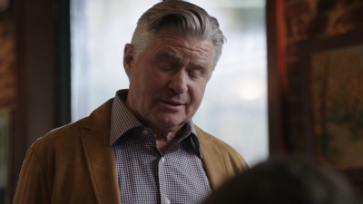 BLUE_BLOODS_-_E9X17_TWO_FACED_386.jpg