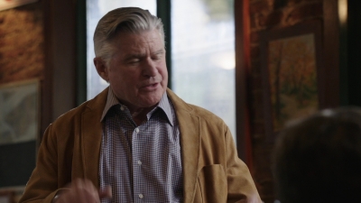 BLUE_BLOODS_-_E9X17_TWO_FACED_395.jpg