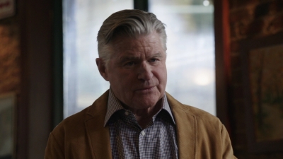 BLUE_BLOODS_-_E9X17_TWO_FACED_405.jpg