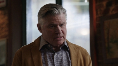 BLUE_BLOODS_-_E9X17_TWO_FACED_406.jpg