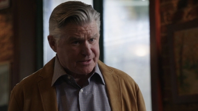 BLUE_BLOODS_-_E9X17_TWO_FACED_416.jpg