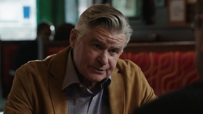 BLUE_BLOODS_-_E9X17_TWO_FACED_474.jpg
