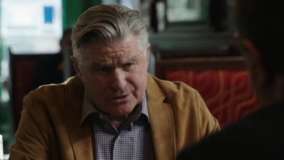 BLUE_BLOODS_-_E9X17_TWO_FACED_499.jpg