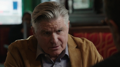BLUE_BLOODS_-_E9X17_TWO_FACED_503.jpg