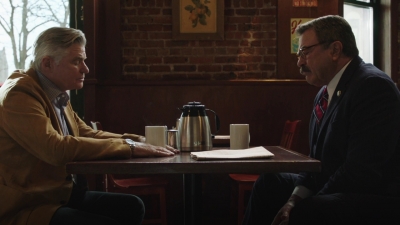 BLUE_BLOODS_-_E9X17_TWO_FACED_547.jpg