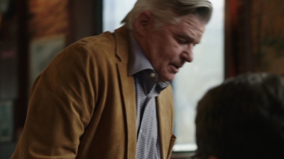 BLUE_BLOODS_-_E9X17_TWO_FACED_569.jpg