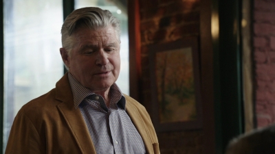 BLUE_BLOODS_-_E9X17_TWO_FACED_571.jpg