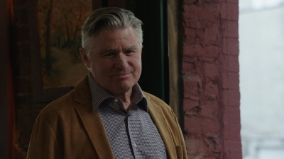 BLUE_BLOODS_-_E9X17_TWO_FACED_608.jpg