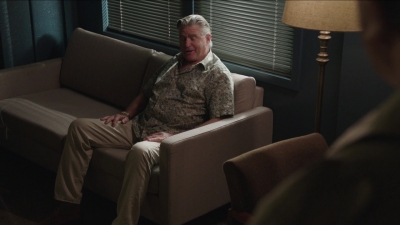 BLUE_BLOODS_-_E10X01_THE_REAL_THING_008.jpg