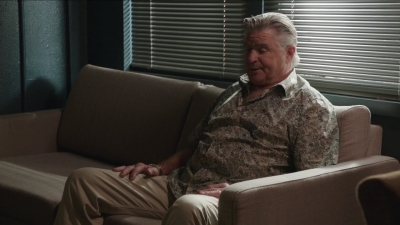 BLUE_BLOODS_-_E10X01_THE_REAL_THING_010.jpg