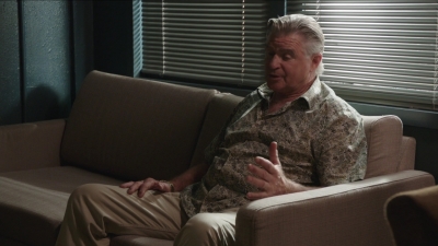 BLUE_BLOODS_-_E10X01_THE_REAL_THING_014.jpg