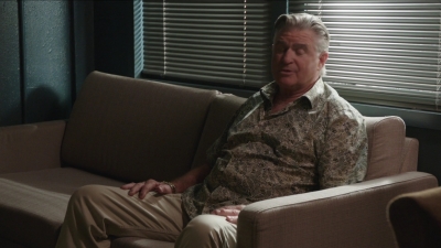 BLUE_BLOODS_-_E10X01_THE_REAL_THING_015.jpg