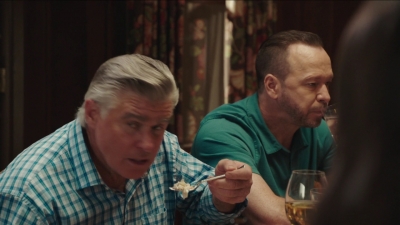 BLUE_BLOODS_-_E10X01_THE_REAL_THING_320.jpg