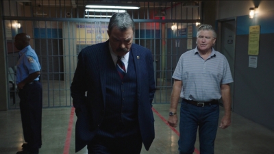 BLUE_BLOODS_-_E10X01_THE_REAL_THING_380.jpg