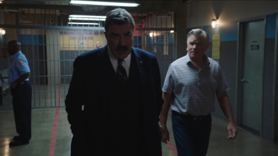 BLUE_BLOODS_-_E10X01_THE_REAL_THING_384.jpg