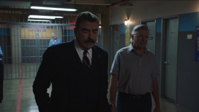 BLUE_BLOODS_-_E10X01_THE_REAL_THING_386.jpg