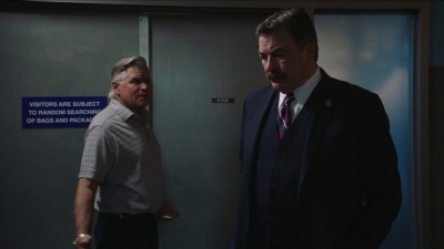 BLUE_BLOODS_-_E10X01_THE_REAL_THING_464.jpg